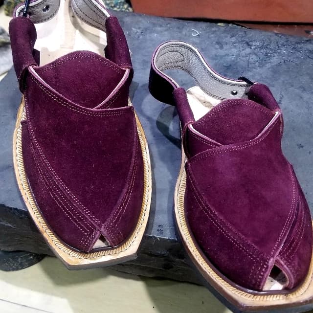 Norozi Chappal
